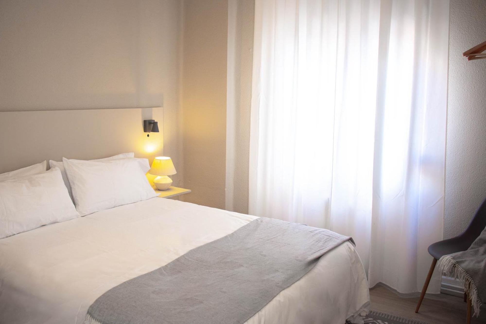 Apartamentos Альбасете Экстерьер фото